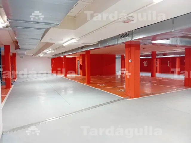PLAZAS DE GARAJE CTRA LEDESMA — 7