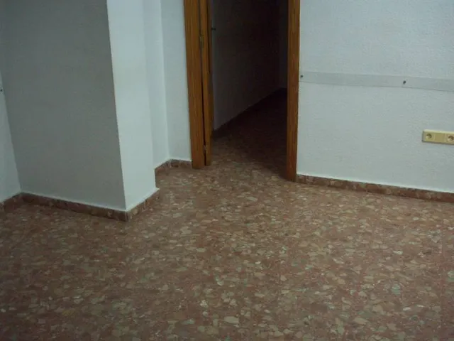 Local Comercias C/ Padre Fernando Alcina-Ontinyent — 4