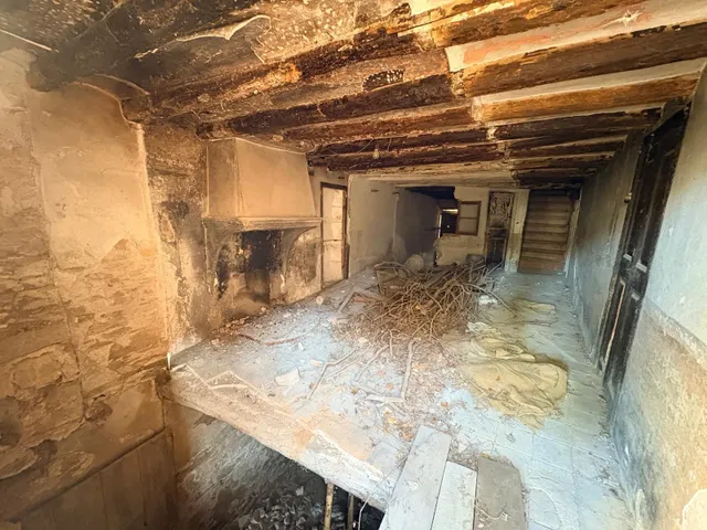 Oportunidad!! Casa grande esquinera a Santa Coloma de queralt por 105.000eur con muchas posibilidades. — 13