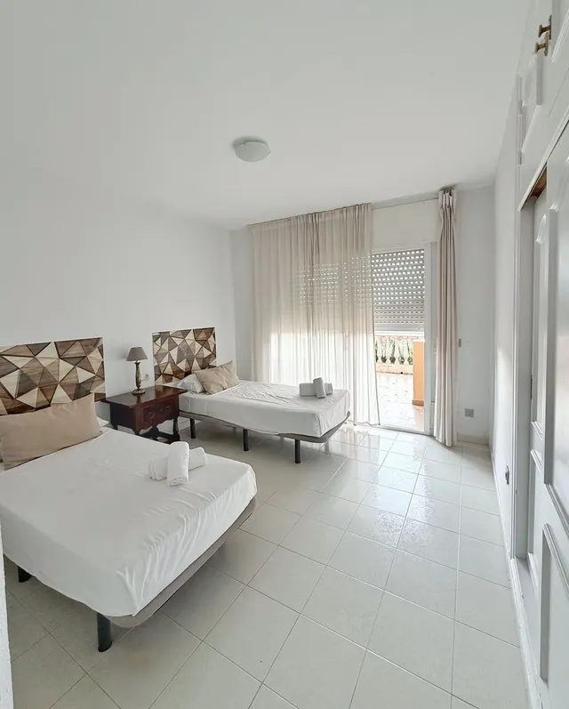 Chalet 7 habitaciones 250m² en venta - Riviera del sol — 24