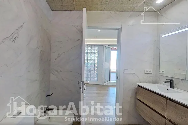 ¡CASA ESPECTACULAR! AMPLIA Y REFORMADA CON DOS VIVIENDAS INDEPENDIENTES Y VISTAS DESPEJADAS — 44