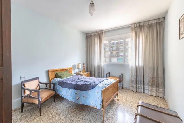 Piso con terraza y gran potencial junto a Camino de Ronda — 9