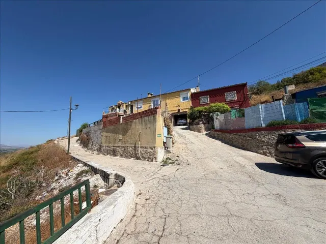 OPORTUNIDAD DE COMPRA DE CASA CON TERRENO EN CALASPARRA (OKU - foto 4