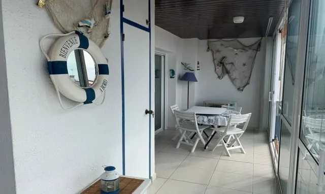 INCREIBLE ATICO CON VISTA MAR Y DELANTE PLAYA SEGOND MOLL EN ROSES — 7