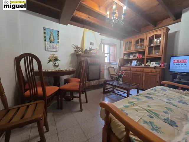 Casa de pueblo en Colombres con vistas a la sierra del cuera — 24
