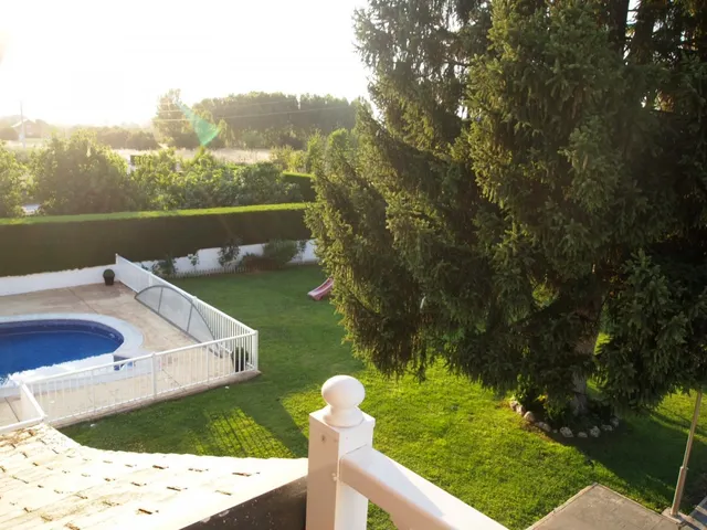 CHALET INDEPENDIENTE EN CARRACEDELO — 40