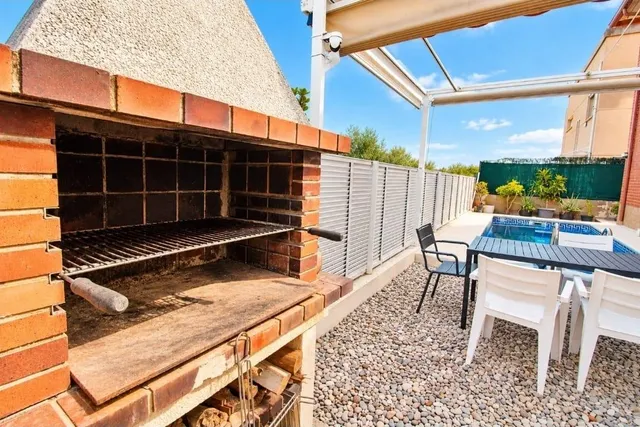 Casa independiente con piscina privada en Calafell — 30