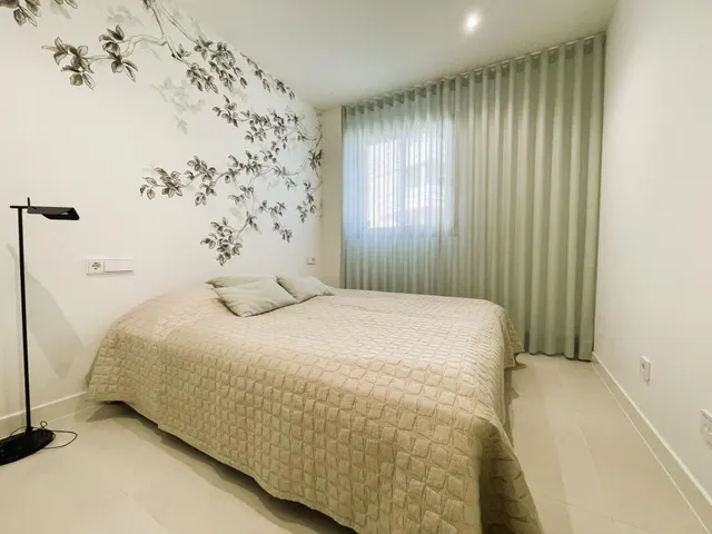 En venta: Espectacular ático de 2 dormitorios con jacuzzi privado y licencia de alquiler vacacional en Higuerón West, Costa del Sol — 17