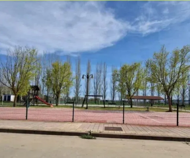 MONCASA VENDE Chalet en urbanización Ctra Carrión — 19