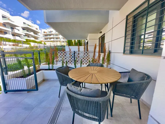 Apartamento planta Baja con jardín — 5