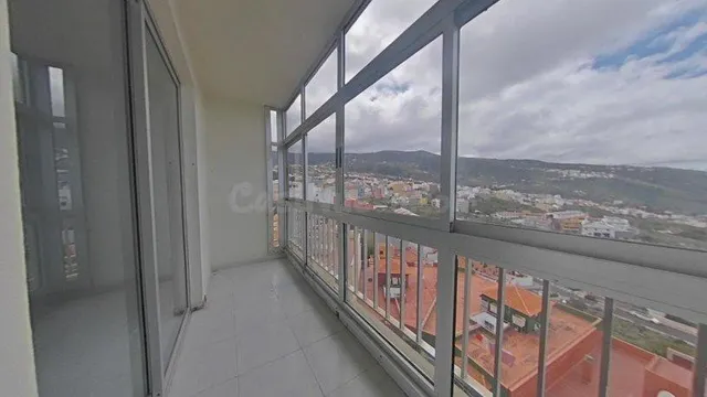 Icod de Los Vinos: se vende piso luminoso de 3 habitaciones 