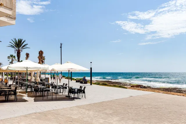 APARTAMENTO EN PLANTA BAJA A 400M DEL MAR LISTO PARA ENTRAR A VIVIR — 24