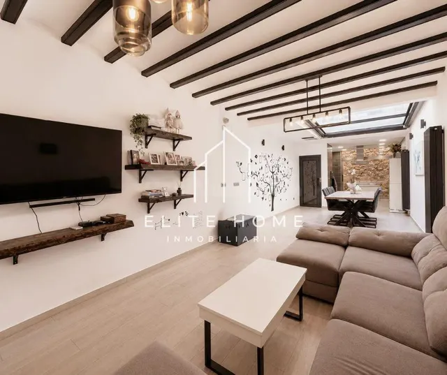 EXCLUSIVA VIVIENDA DE DISEÑO EN EL CENTRO DE CASTELLÓN — 2