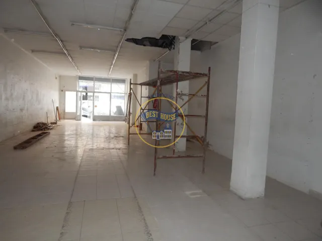 OPORTUNIDAD LOCAL COMERCIAL UBICADO EN AVENIDA PRINCIPAL DE ONTINYENT — 2