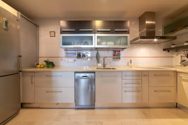 Piso 2 habitaciones 83m² en alquiler - Gran via — 3