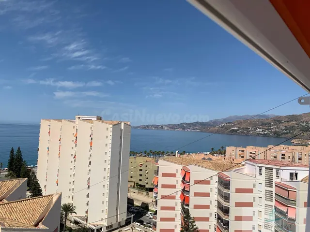 Ático con Espectaculares Vistas al Mar en Playa de Salobreña