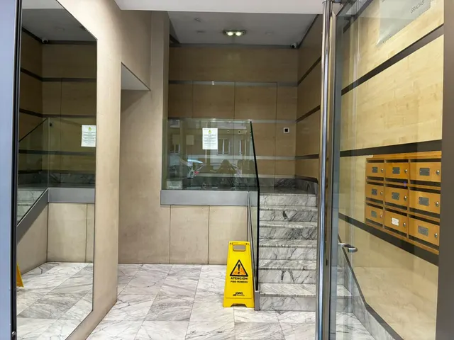 Amplio y Luminoso Piso Ideal para Trabajadores Temporales — 7