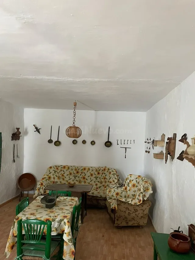 Casa rural con terreno — 2
