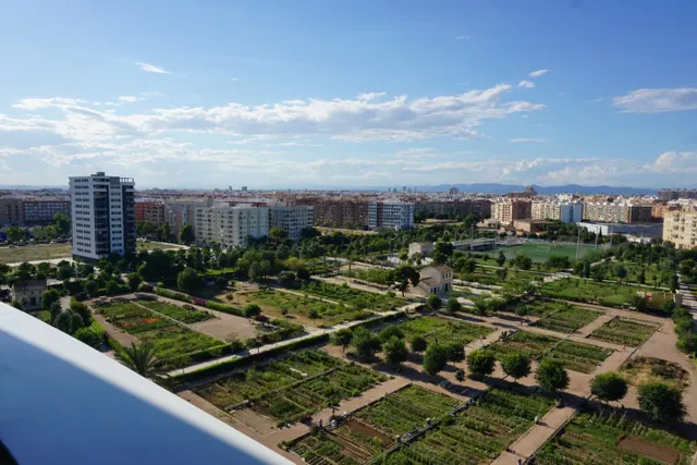 ESTRENA  ESTA ESPECTACULAR VIVIENDA CON PISCINA  DE 2 habitaciones Y DOS BAÑOS CON GARAJE INCLUIDO — 7