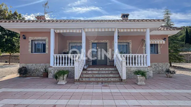 Exclusiva Casa de Campo en la Devesa, Ibi - Un Refugio de Lujo — 2