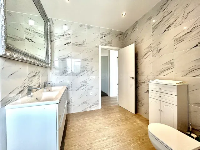 Villa 8 habitaciones 377m² en venta - Pueblo 8 — 22