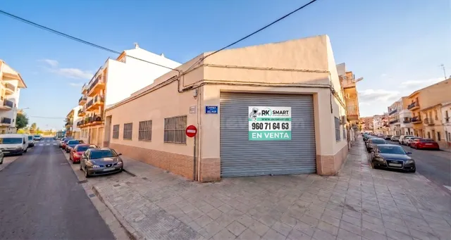 Solar para 19 viviendas con piscina en El Puig | 1.700 m2 ed