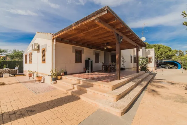 Chalet independiente de lujo en suelo urbanizable — 13