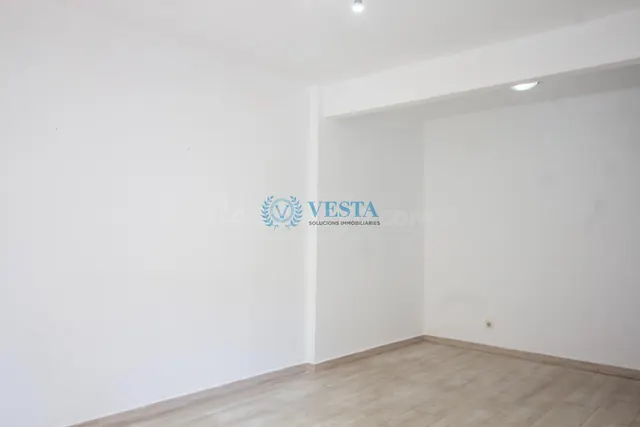 PISO EN EL CENTRO DE TARRAGONA - foto 4