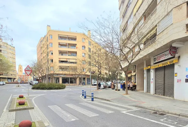 BAR / CAFETERÍA  EN ALQUILER EN ZONA CENTRO DE REUS — 27