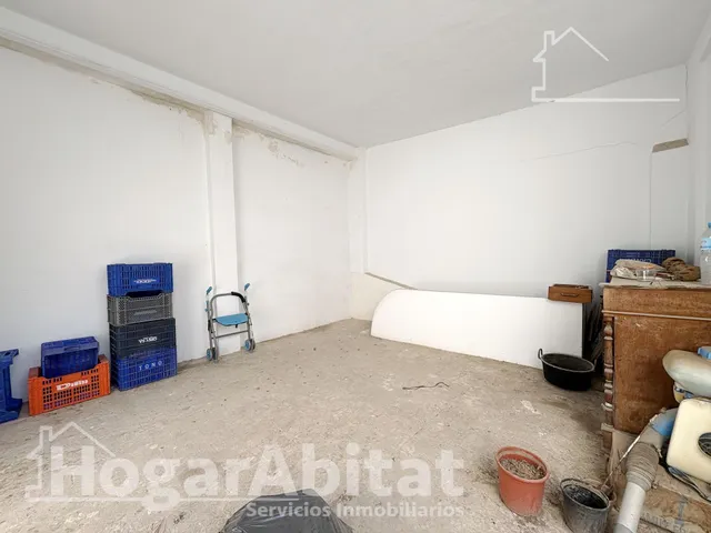 ¡Vistas a las montañas! Casa amplia y luminosa para reformar con patio y gran terraza — 35