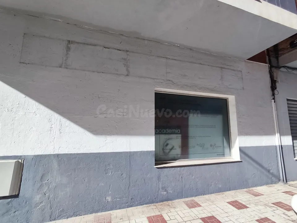 Local comercial 169m² en venta - Perchel Norte - Trinidad