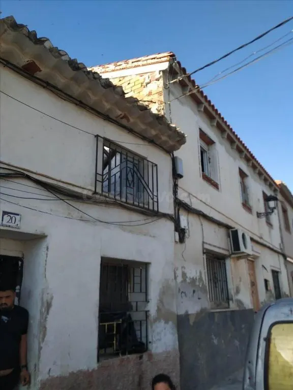 Casa 4 habitaciones 94m² en venta - Calasparra centro