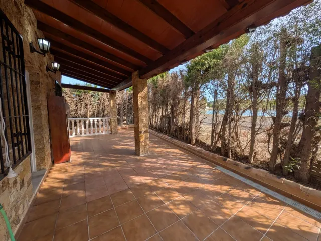 ESPECTACULAR FINCA CON CASA, PISCINA PRIVADA Y PLANTACIÓN DE - foto 5