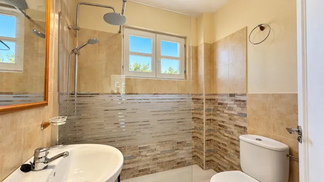 CHALET CON JARDIN Y GARAJE EN COMILLAS — 33