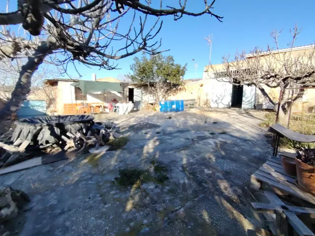 Solar en Hondon de las Nieves - foto 4