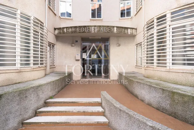 Piso en venta en Reus - foto 3