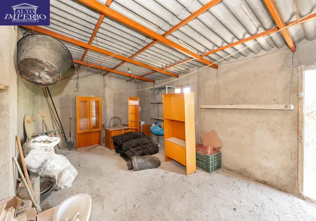 ¡CASA EN UNA SOLA PLANTA, CREA TU VIVIENDA IDEAL EN ALBOLOTE! Casa en una sola planta con patio, garaje y un gran potencial. — 26
