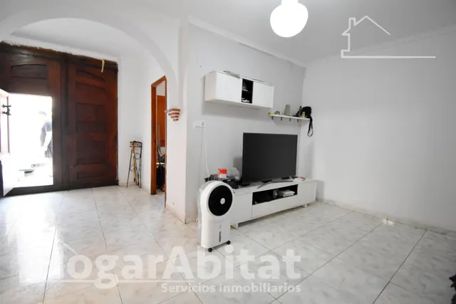 ESPACIOSA CASA CON TERRAZA EN EL HISTÓRICO CASCO ANTIGUO — 14