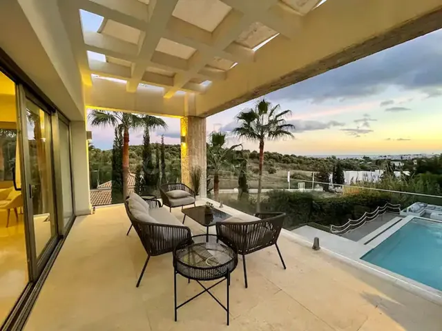 Chalet 5 habitaciones 528m² en venta - Costa del Sol - foto 5