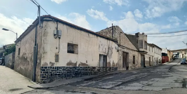 Venta de suelo con construcción en Epila - foto 2