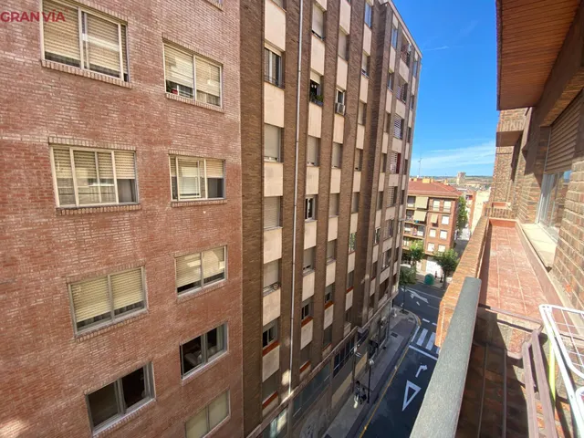 Piso en alquiler junto al Ayuntamiento — 20