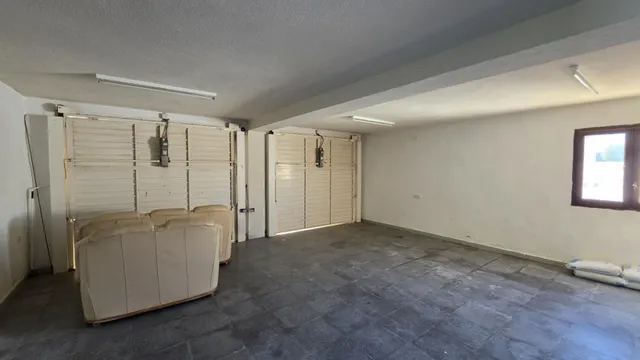 Chalet con piscina y licencia turística cerca del mar — 24