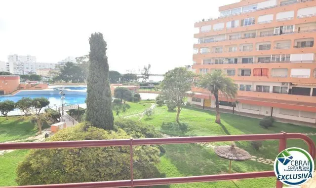 Apartamento con licencia turística en Santa Margarita, Roses - foto 5