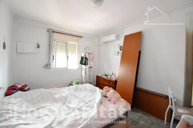 ¡Palmera centro! Acogedor y muy luminoso con terraza y balcón, todo amueblado — 28