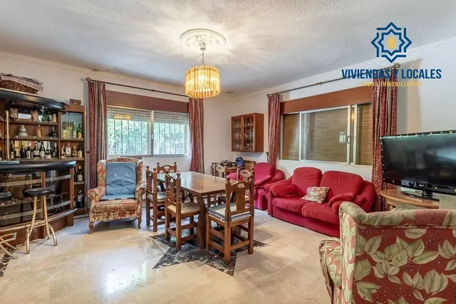 Espectacular Chalet en Ogijares - Ideal para Familias — 17