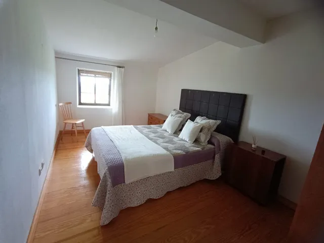 CASA ADOSADA EN VALDÁLIGA (VALLINES) — 30