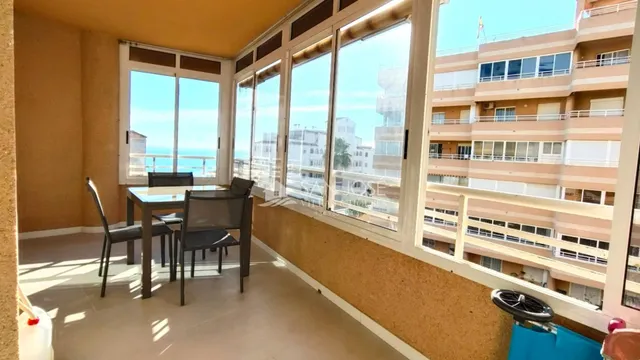 VENTA DE PISO REFORMADO EN ARENALES DEL SOL CON LICENCIA TURÍSTICA — 6
