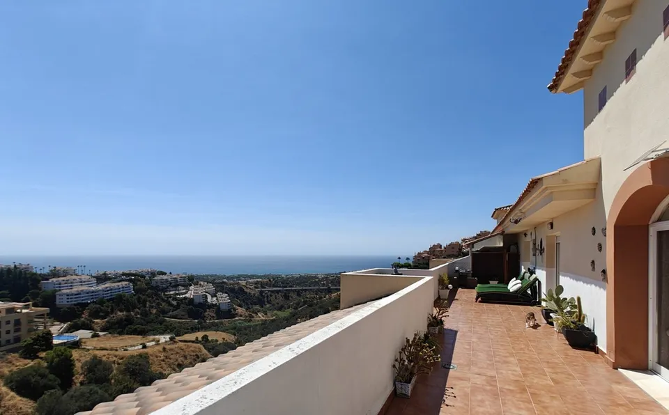 Ático 2 habitaciones 185m² en venta - Riviera del sol