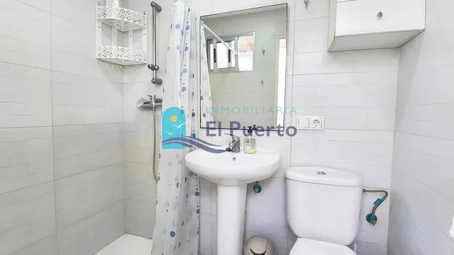 ¡vive frente al mediterráneo! propiedad única formada por 2 apartamentos en la isla – ref. 1862 — 38