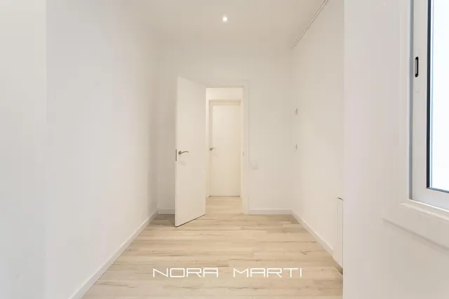 Piso luminoso y tranquilo en Les Corts, cerca de Francesc Macià — 25